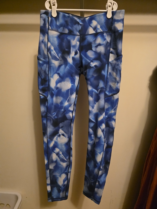 lululemon athletica Pants - lululemon navy and white abstract print leggings (size 8)